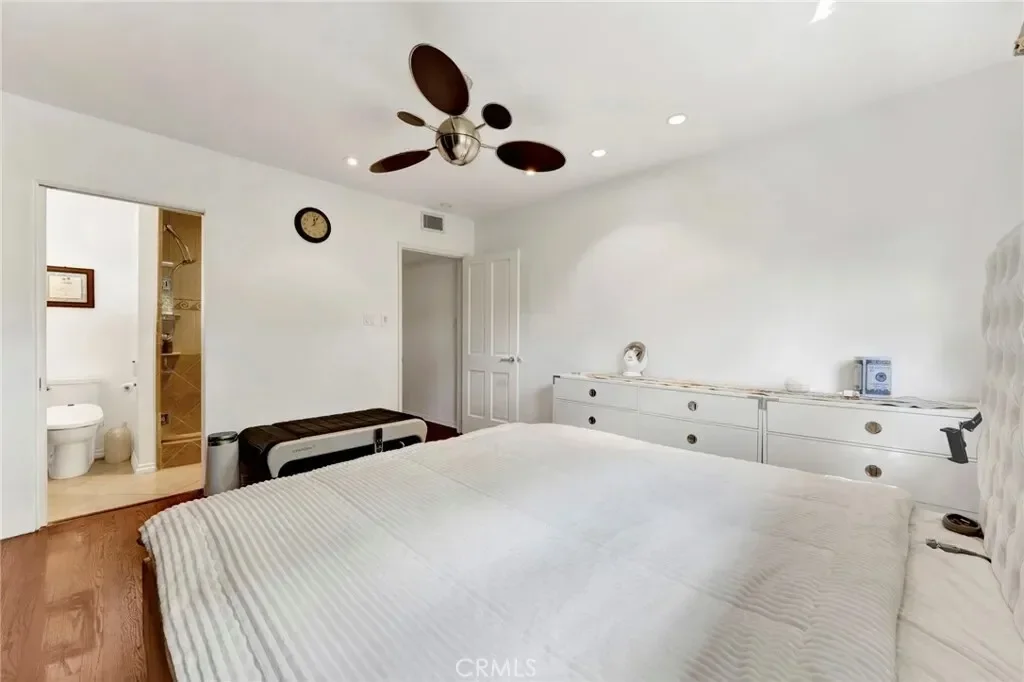 3398 Floyd, Los Angeles, California, United States. - Photo 28