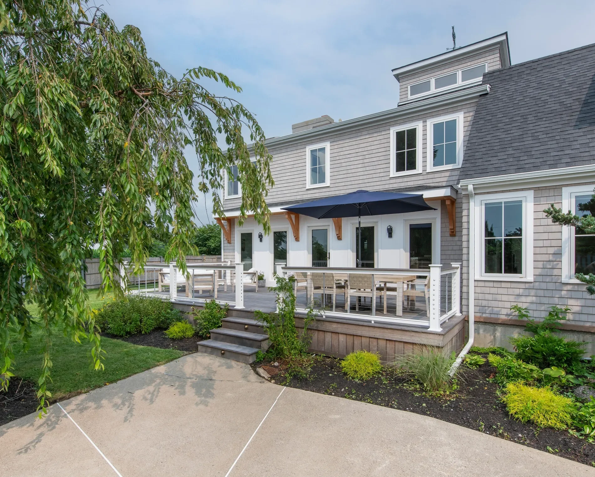 2040 East Main Road, Portsmouth, RI 02871, Portsmouth, Rhode Island, United States. - Photo 23