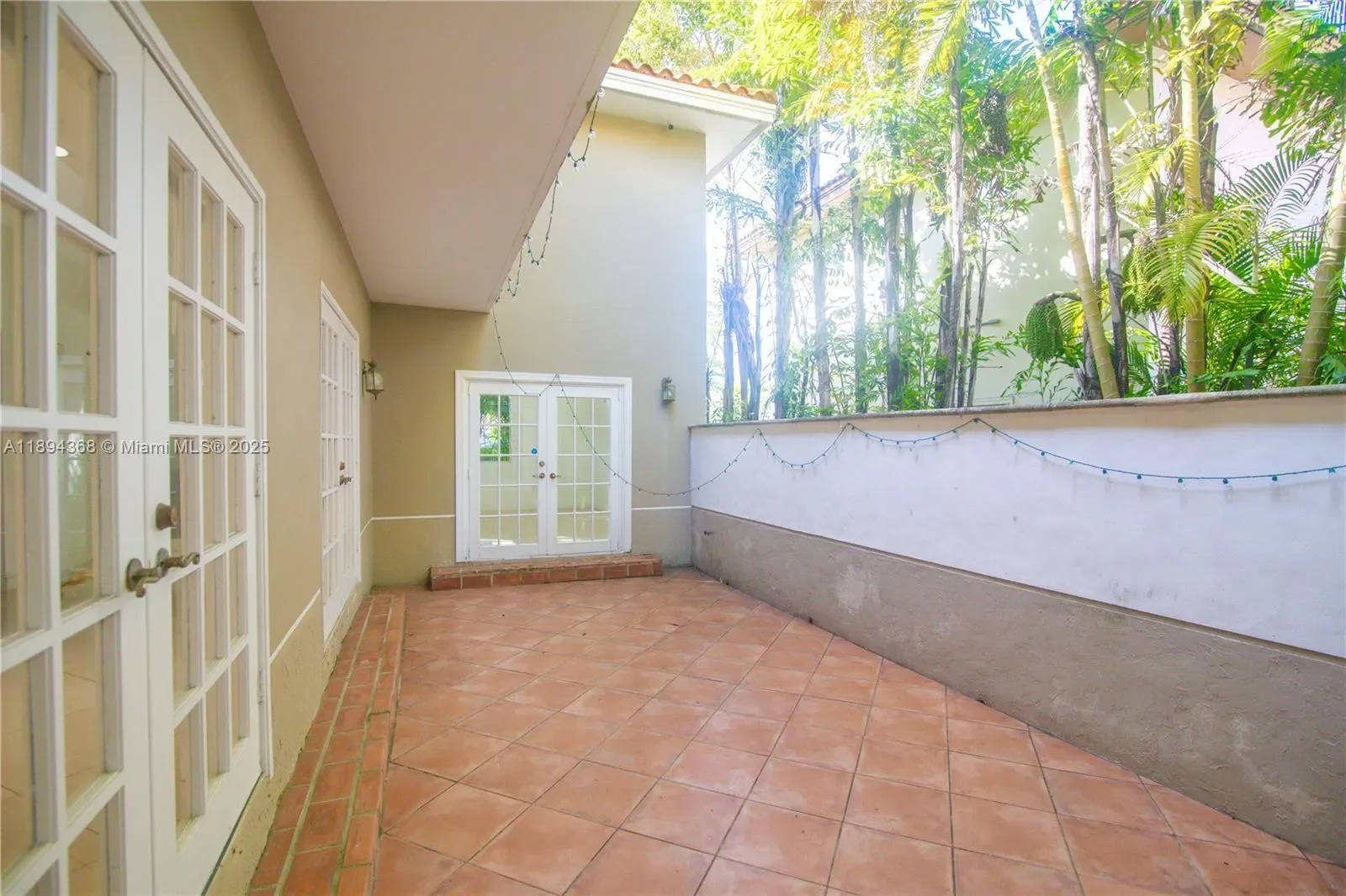 1543 Dorado Ave, Coral Gables, Florida, United States. - Photo 17