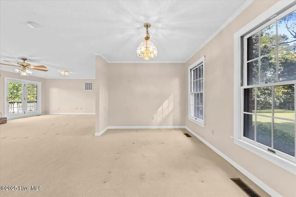 6464 Bonlee Bennett Road, Bear Creek, North Carolina, United States. - Photo 27