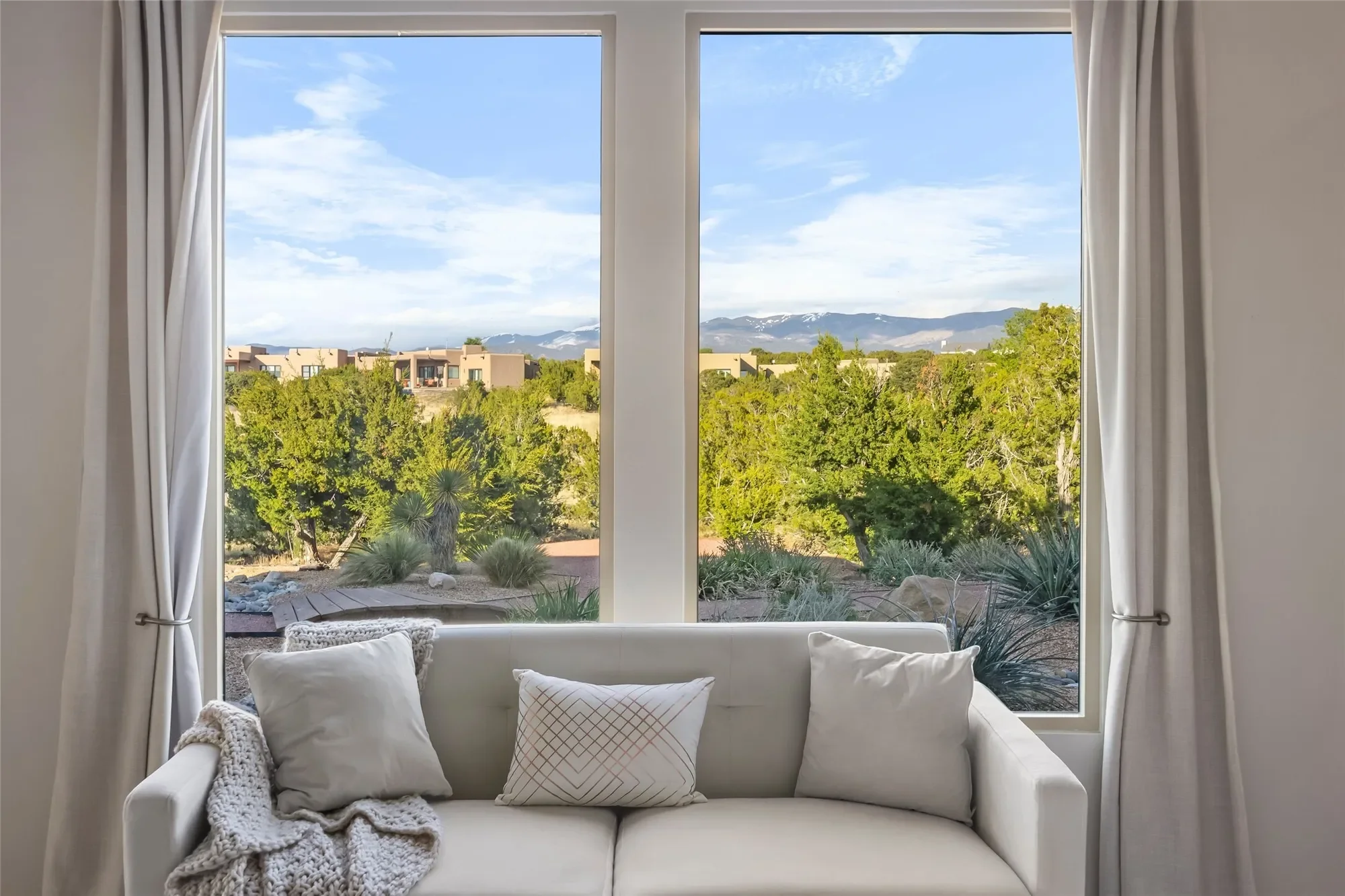 14 Plano Arbolito, Santa Fe, NM 87506, Santa Fe, New Mexico, United States. - Photo 23