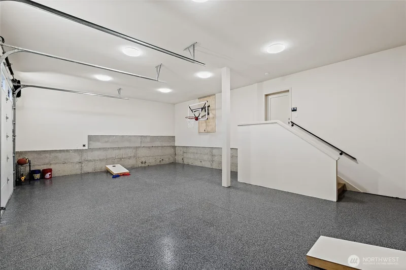 4103 43rd Avenue NE, Seattle, WA 98105, Seattle, Washington, United States. - Photo 15