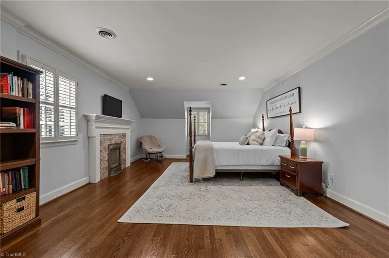 124 Beverly Place, Greensboro, NC 27403, Greensboro, North Carolina, United States. - Photo 24