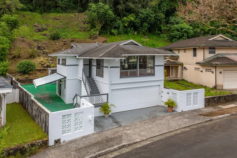 240 Puiwa Rd, Honolulu, HI 96817, Honolulu, Hawaii, United States. - Photo 2