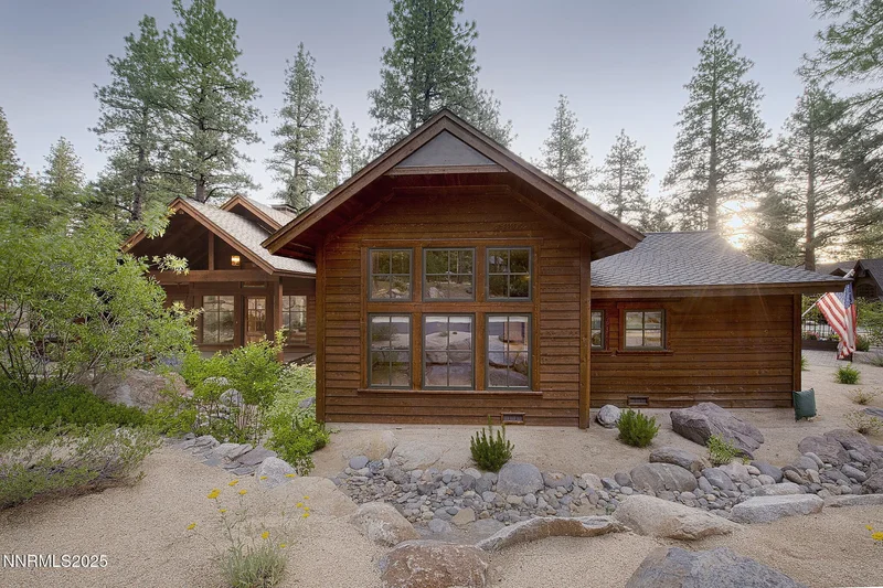 16555 Evergreen Hills Drive, Reno, NV 89511, Reno, Nevada, United States. - Photo 3