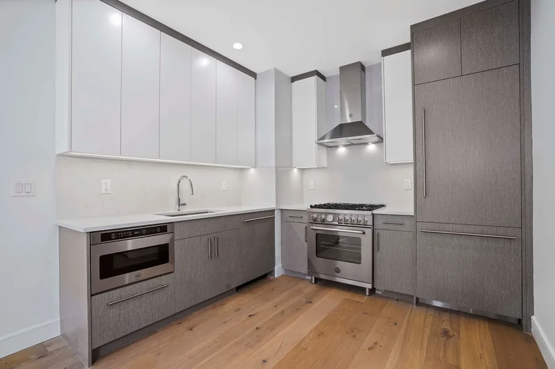 194 30th St. 1a , Brooklyn, NY 11232, New York, New York, United States. - Photo 3