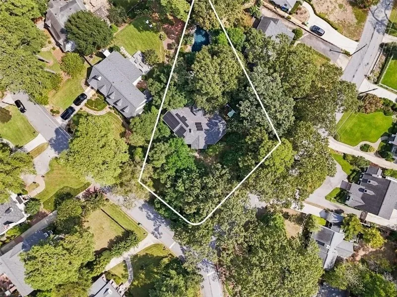 3061 Peachtree Drive NE, Atlanta, Georgia, United States. - Photo 48