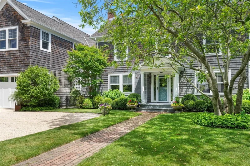 Residential Village of East Hampton