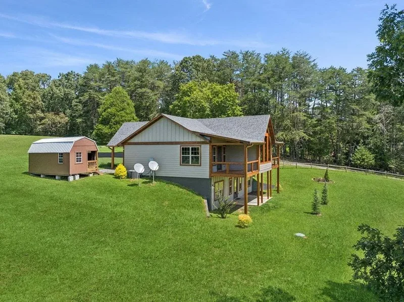 335 Mountain Road, Morganton, GA 30560, Morganton, Georgia, United States. - Photo 34