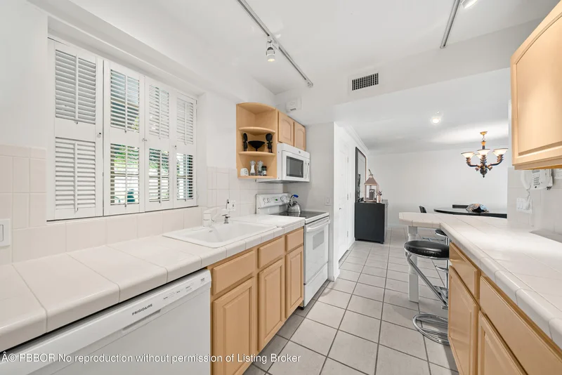 2190 Ibis Isle, Palm Beach, Florida, United States. - Photo 16