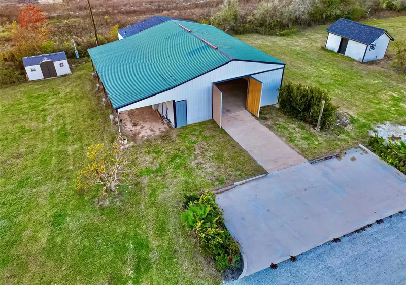 6710 S Mallard Drive, Fulshear, Texas, United States. - Photo 45