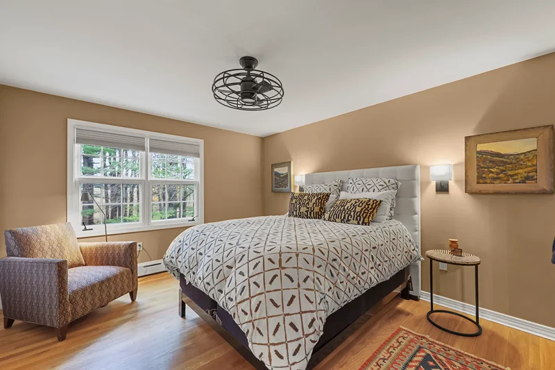 69 Gravesleigh Ter, Pittsfield, MA 01201, Pittsfield, Massachusetts, United States. - Photo 55