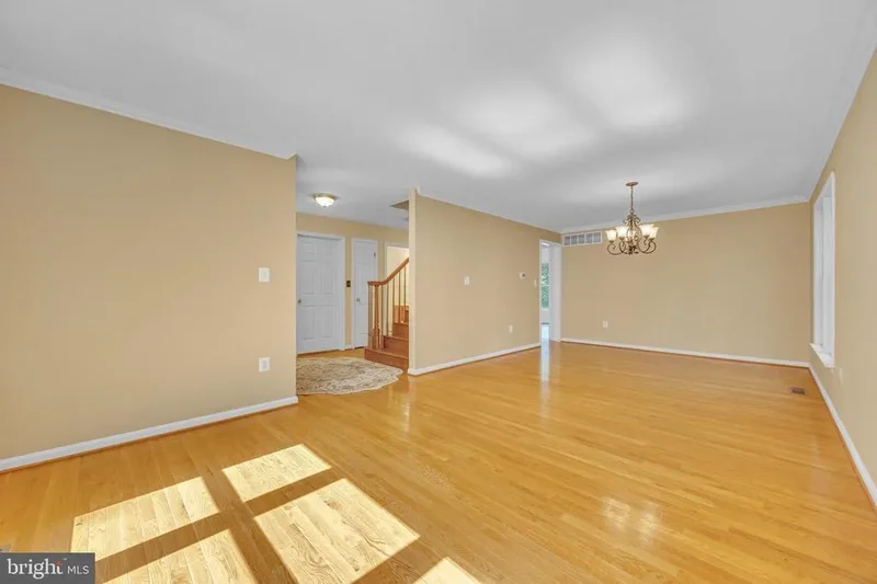 5856 DEER RIDGE LN LANE, ELKRIDGE, MD 21075, Elkridge, Maryland, United States. - Photo 2