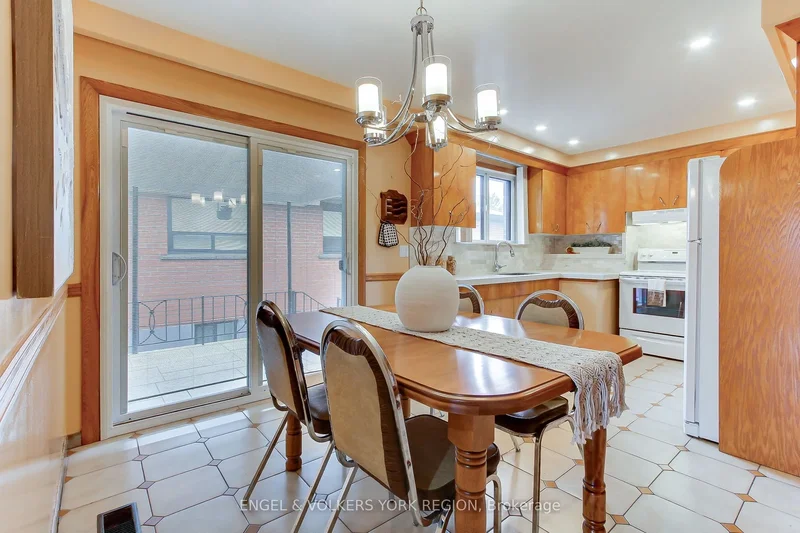 234 Maple Leaf Drive, Toronto, Ontario, Canada. - Photo 30