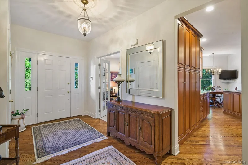 39 Club Pointe Drive, White Plains, NY, 10605, USA, White Plains, New York, United States. - Photo 26
