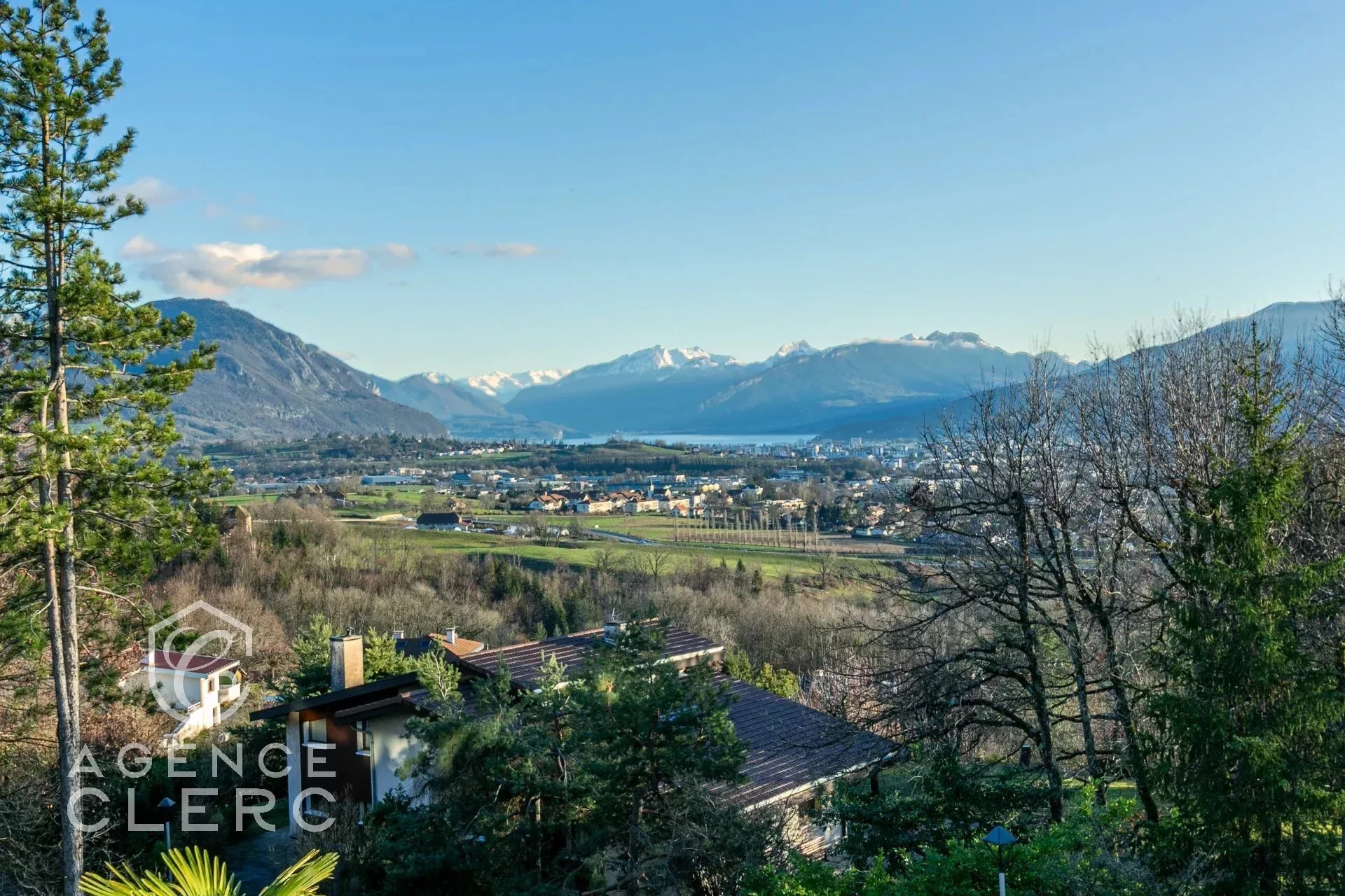 Annecy, Auvergne-Rhône-Alpes, France. - Photo 4