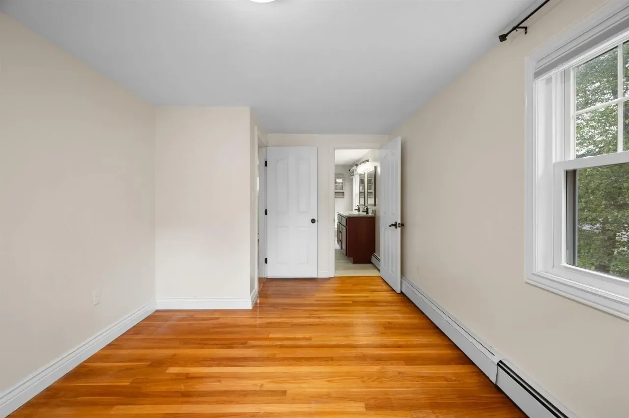 Gallery photo 12