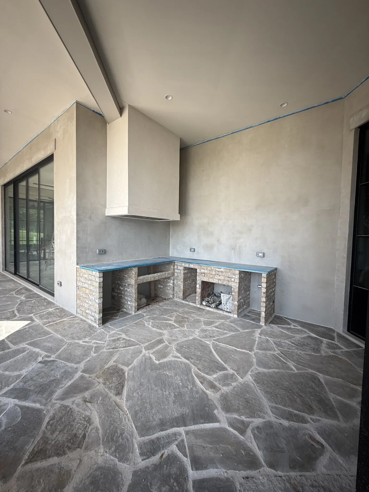 Gallery photo 6
