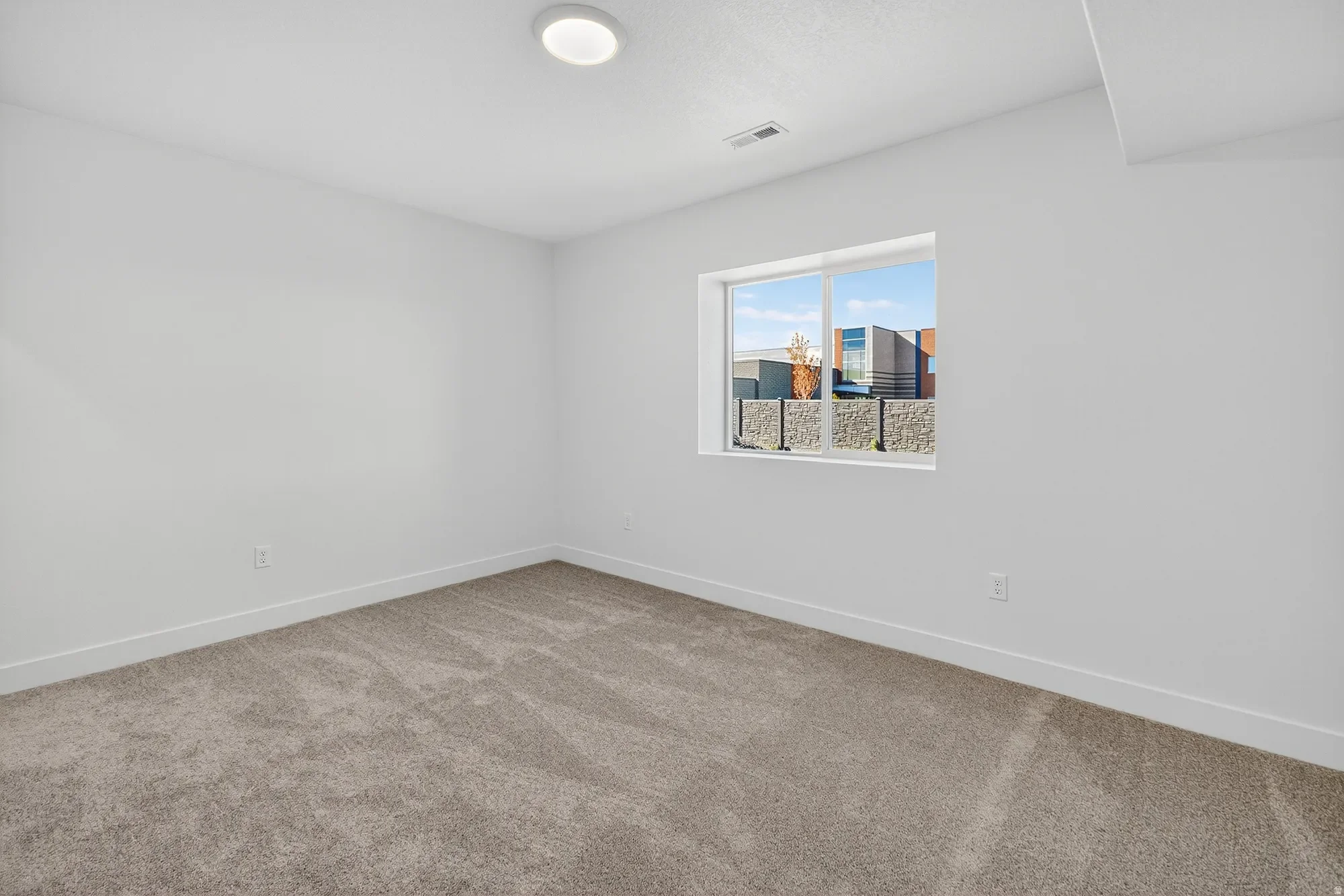 3233 S 4975 W 14, Ogden, Utah, United States. - Photo 17