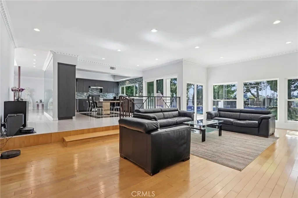 12426 Henzie Place, Granada Hills, CA, 91344, USA, Los Angeles, California, United States. - Photo 22