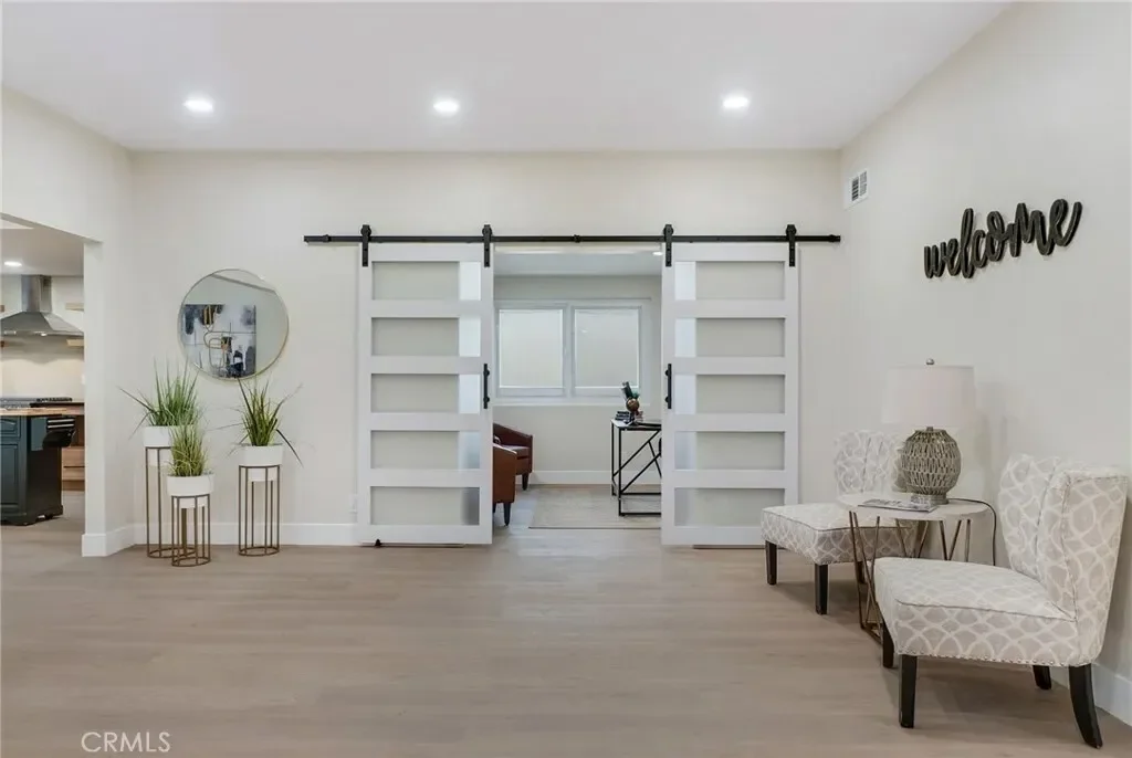 1381 Penrith, Tustin, California, United States. - Photo 21