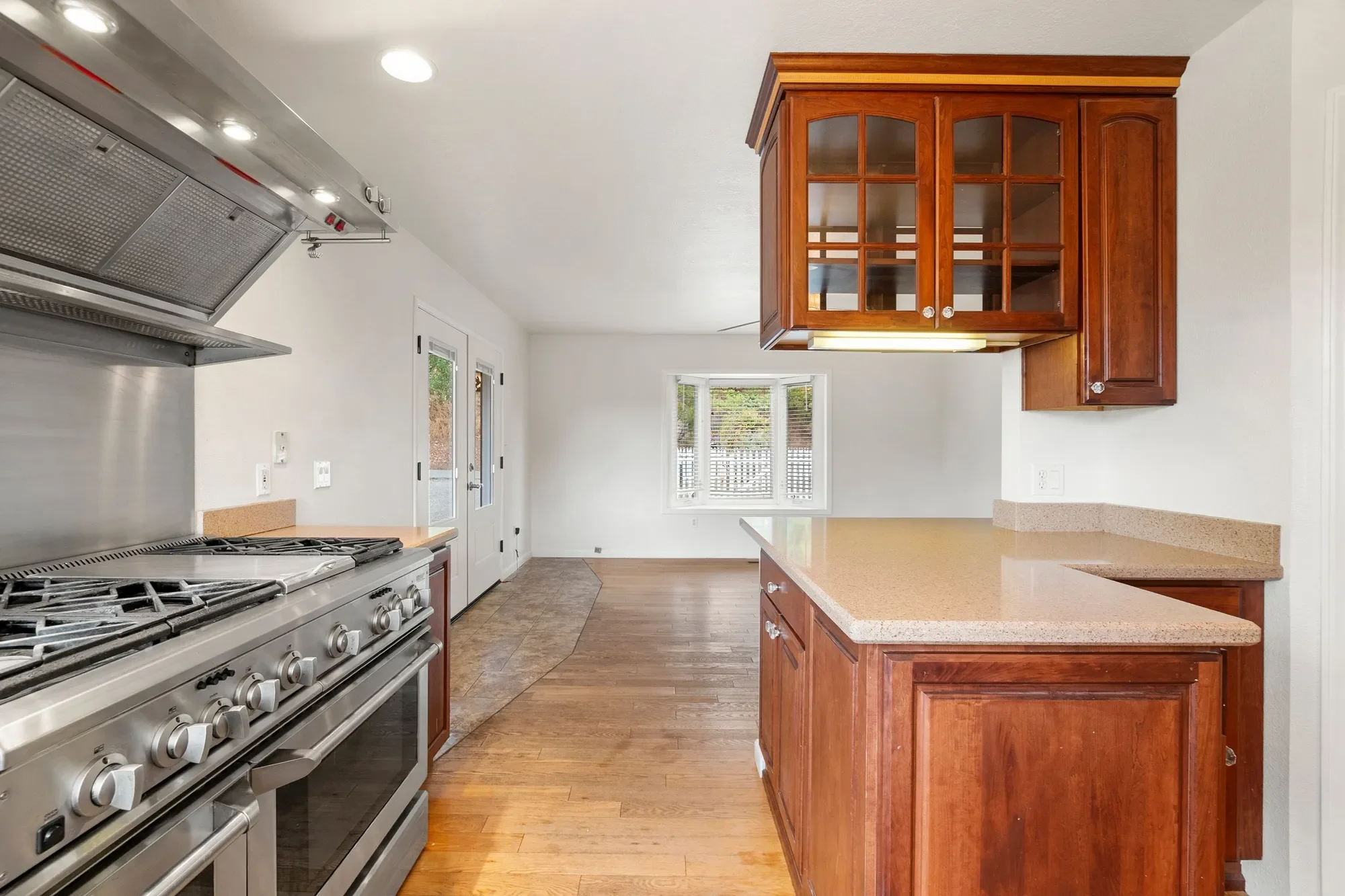 6 Blackwood Court , Napa, CA 94558, Napa, California, United States. - Photo 11