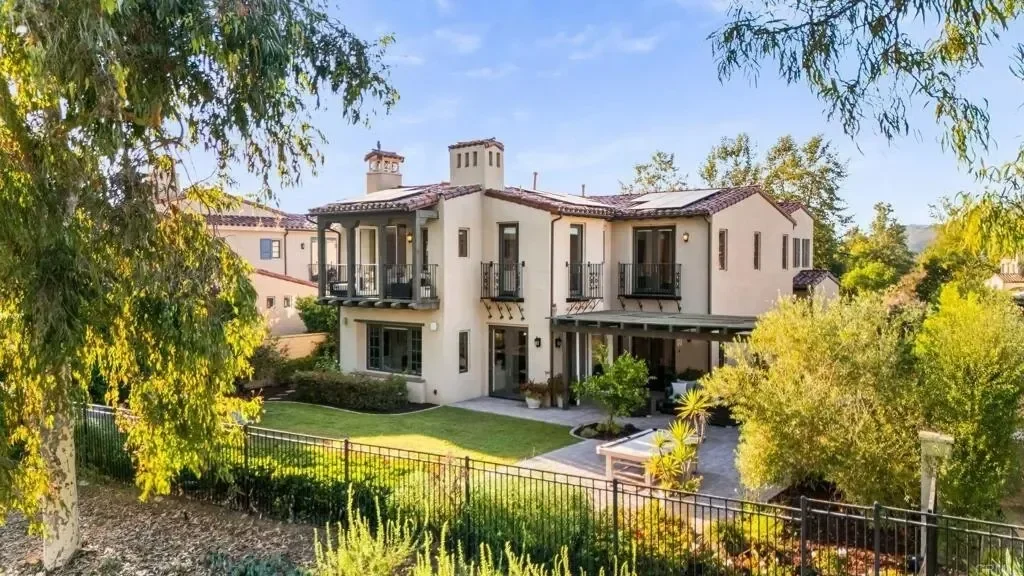 16622 Sweet Leilani Lane, Rancho Santa Fe, California, United States. - Photo 22