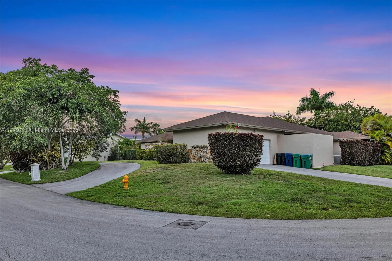 7801 SW 170th St, Cutler Bay, Florida, United States. - Photo 10