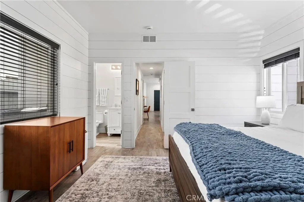 410 Clubhouse, Newport Beach, California, United States. - Photo 32
