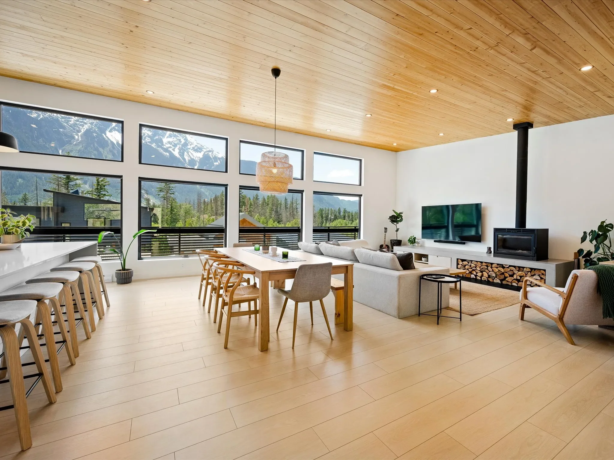 Gallery photo 3