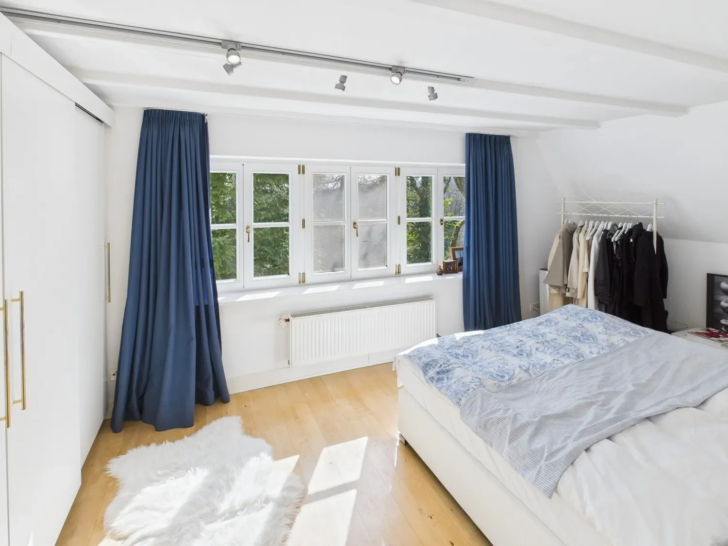 Gallery photo 7