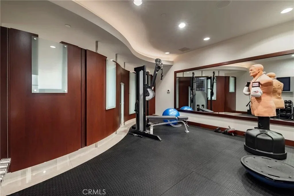 9 Sailcrest, Newport Beach, California, United States. - Photo 32