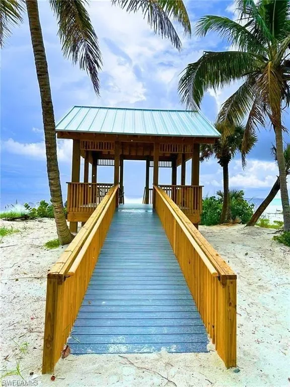 Gallery photo 4
