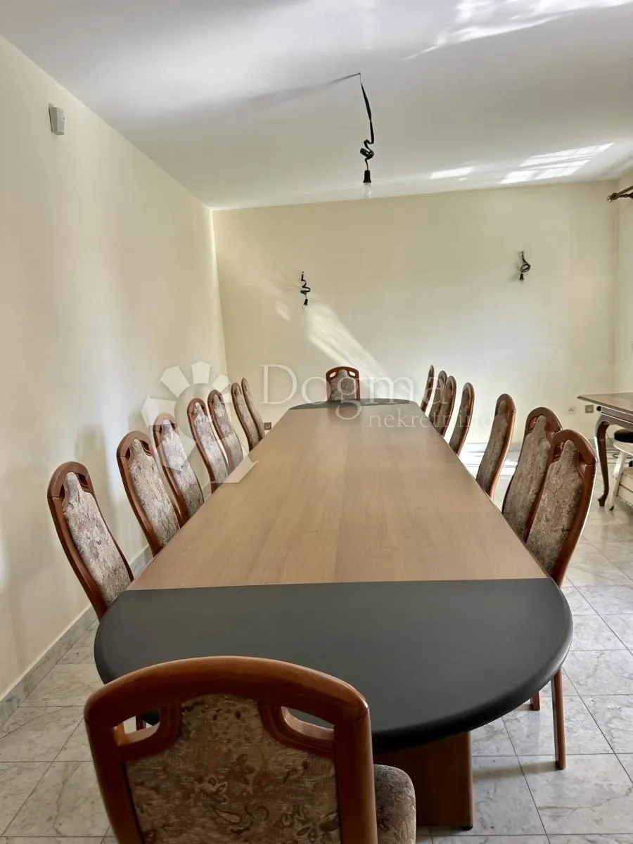 Gallery photo 8