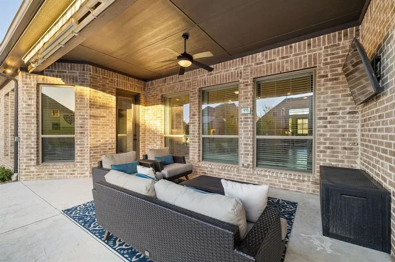 Single Family Residence in Celina