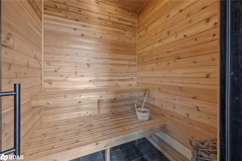 124 Claren Crescent, Huntsville, Ontario, Canada. - Photo 29