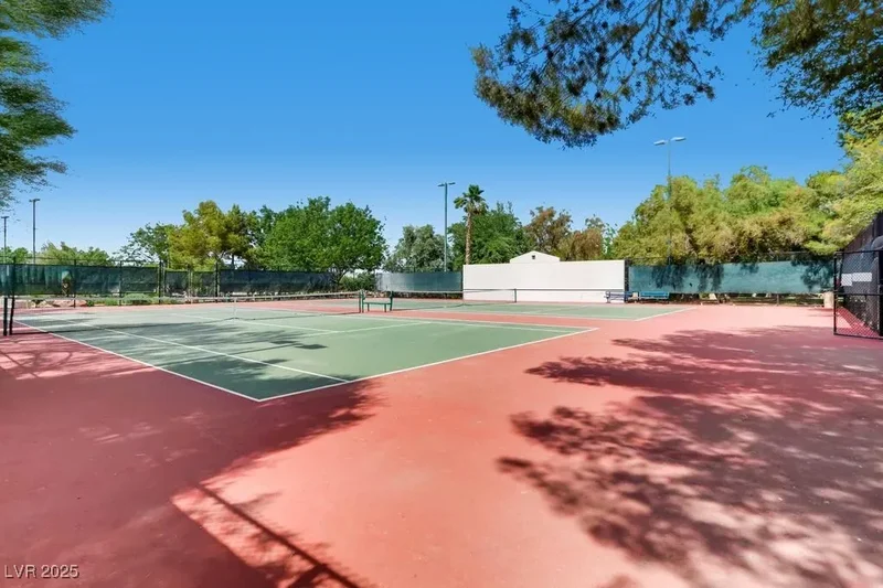 917 Vegas View Drive, Henderson, Nevada, United States. - Photo 75