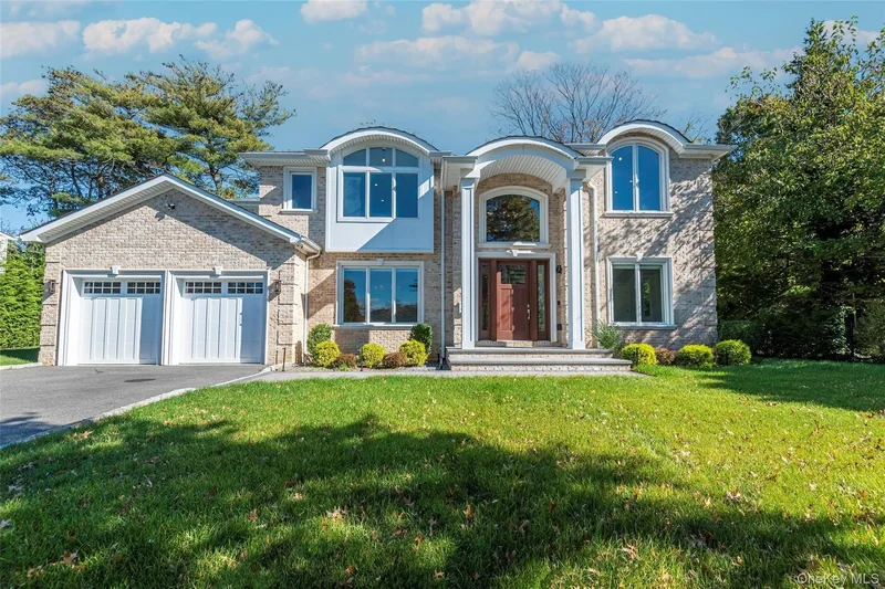 15 Grenfell Drive, Great Neck, NY, 11020, USA, Great Neck, New York, United States. - Photo 26