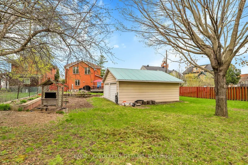 190 John Street N, Arnprior, Ontario, Canada. - Photo 21