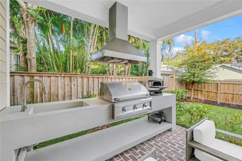 135 19TH Avenue NE, #None, St Petersburg, FL, 33704, USA, St. Petersburg, Florida, United States. - Photo 12