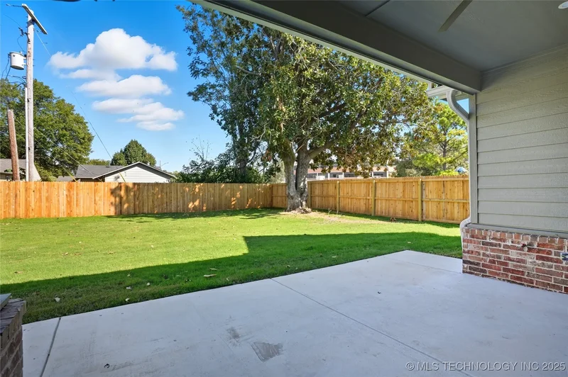 337 E 46th Street, Tulsa, OK 74105, Tulsa, Oklahoma, United States. - Photo 65