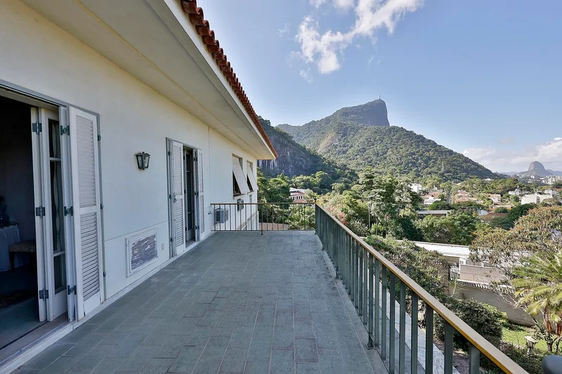 Rua Ingles de Sousa Jardim Botânico, Rio de Janeiro, RJ 22460-110, Rio de Janeiro, State of Rio de Janeiro, Brazil. - Photo 33