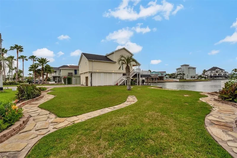 1327 Tiki Drive, Galveston, Texas, United States. - Photo 35