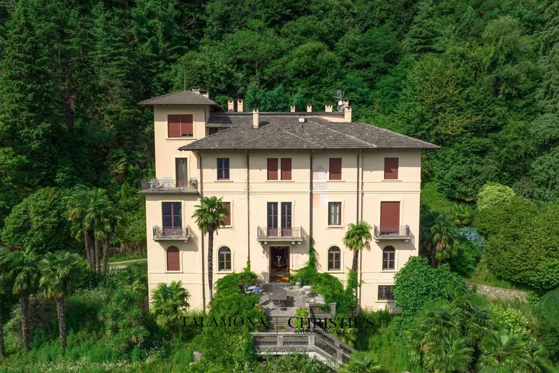 Strada Nazionale, Cannobio, Piedmont, Italy. - Photo 30