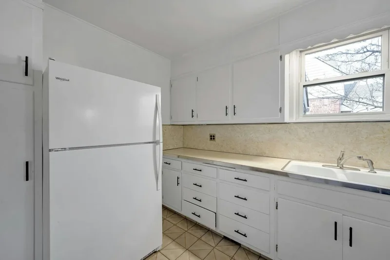 3203 Parsifal Place, New York, New York, United States. - Photo 2