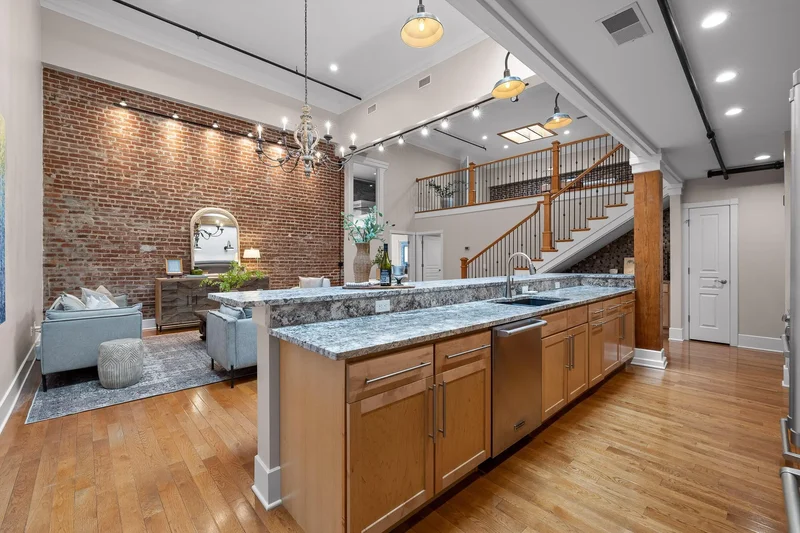 1467 Market Street 200, Chattanooga, TN 37402, Chattanooga, Tennessee, United States. - Photo 3