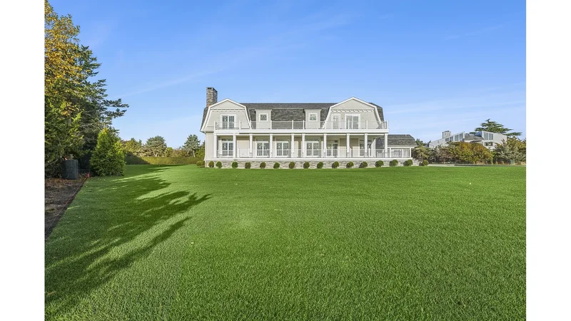 44 Club Ln, Remsenburg-Speonk, New York, United States. - Photo 3