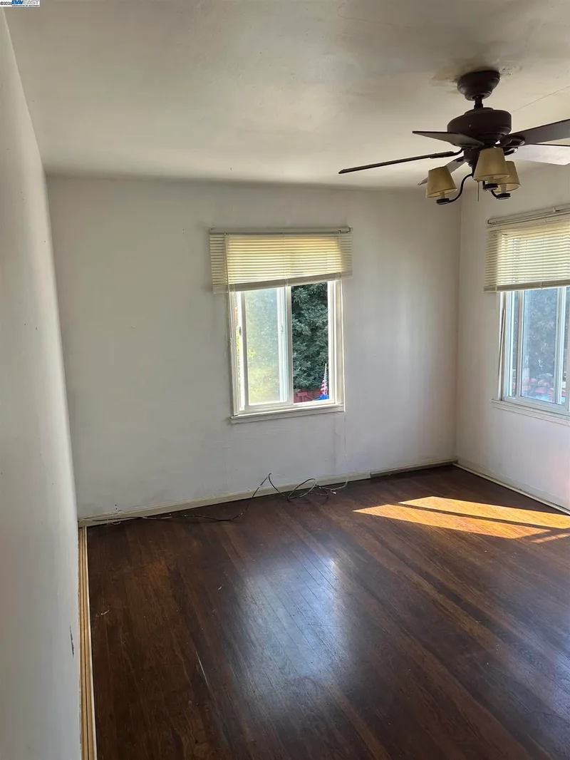 5651 Telegraph, Oakland, California, United States. - Photo 5
