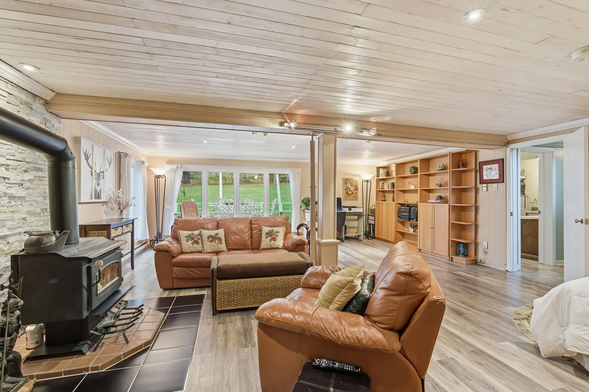 5600 Cedar Springs Rd, Burlington, ON L7P 0B9, Canada, Burlington, Ontario, Canada. - Photo 28