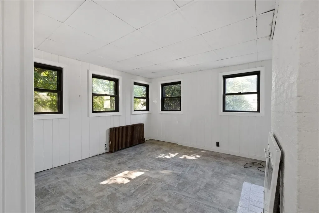 20 Richards Rd, Weymouth, Massachusetts, United States. - Photo 27